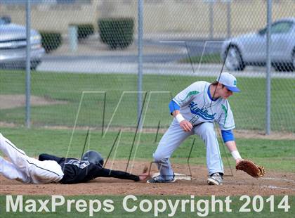 Thumbnail 3 in Highland @ Tehachapi photogallery.
