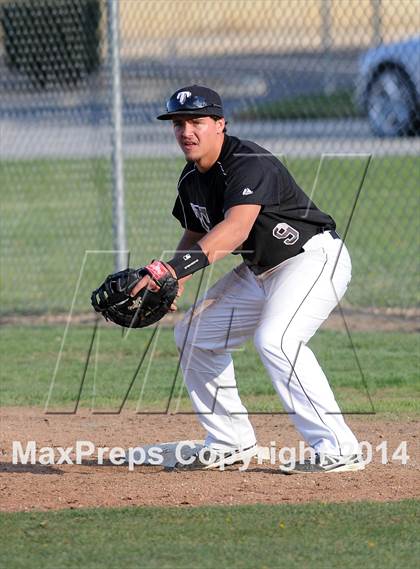 Thumbnail 1 in Highland @ Tehachapi photogallery.