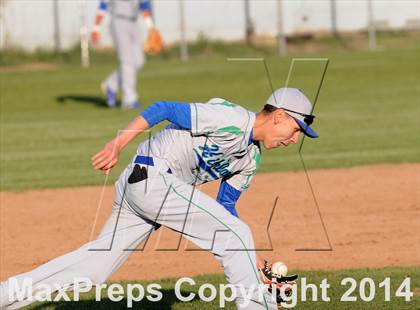 Thumbnail 3 in Highland @ Tehachapi photogallery.
