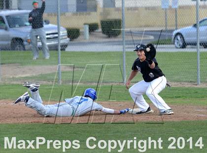 Thumbnail 3 in Highland @ Tehachapi photogallery.