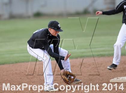 Thumbnail 3 in Highland @ Tehachapi photogallery.