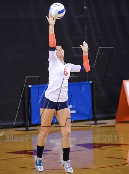 Thumbnail 1 in Starmount vs. Raleigh Charter (NCHSAA 1A Final) photogallery.