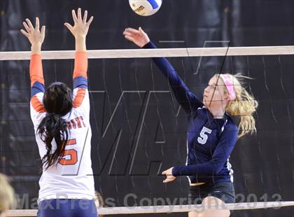 Thumbnail 1 in Starmount vs. Raleigh Charter (NCHSAA 1A Final) photogallery.