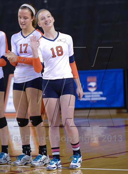 Thumbnail 1 in Starmount vs. Raleigh Charter (NCHSAA 1A Final) photogallery.