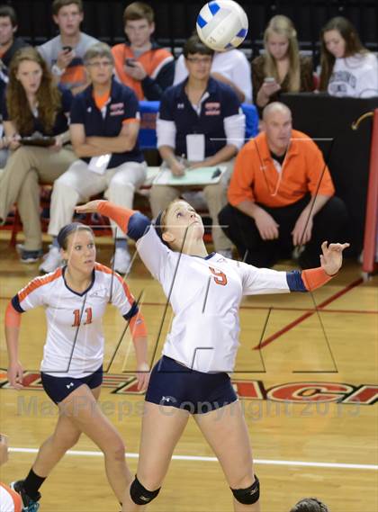 Thumbnail 1 in Starmount vs. Raleigh Charter (NCHSAA 1A Final) photogallery.