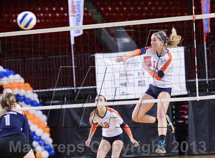 Thumbnail 2 in Starmount vs. Raleigh Charter (NCHSAA 1A Final) photogallery.