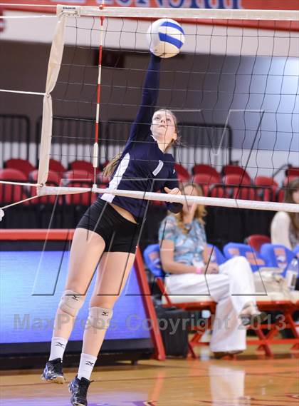 Thumbnail 3 in Starmount vs. Raleigh Charter (NCHSAA 1A Final) photogallery.