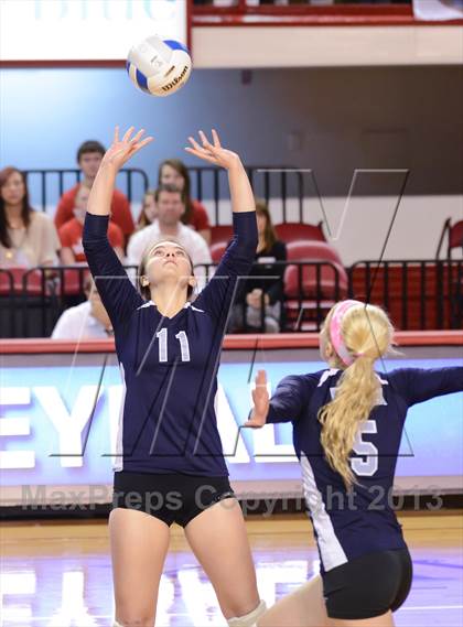 Thumbnail 1 in Starmount vs. Raleigh Charter (NCHSAA 1A Final) photogallery.