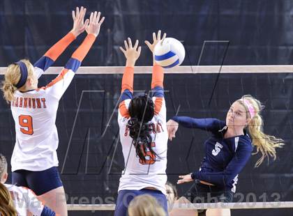 Thumbnail 2 in Starmount vs. Raleigh Charter (NCHSAA 1A Final) photogallery.