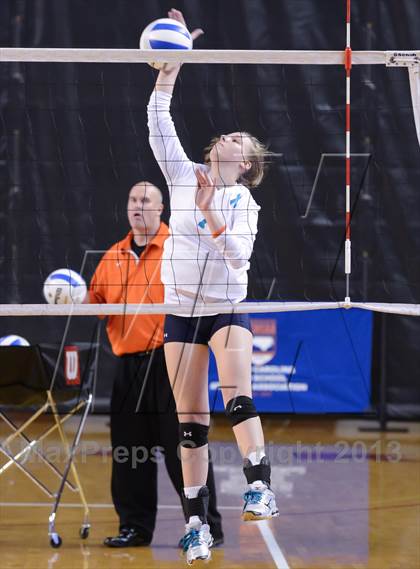 Thumbnail 3 in Starmount vs. Raleigh Charter (NCHSAA 1A Final) photogallery.