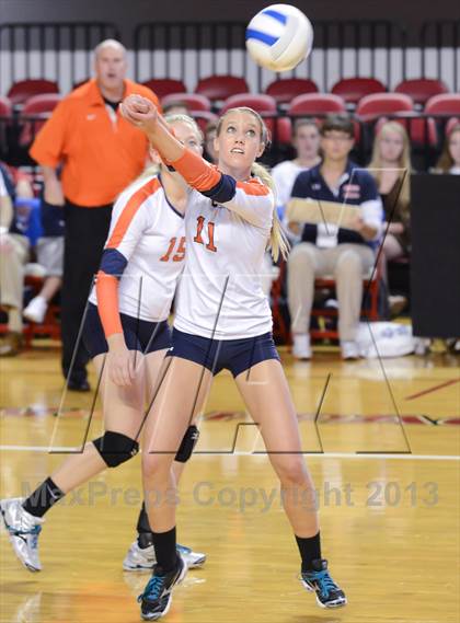 Thumbnail 1 in Starmount vs. Raleigh Charter (NCHSAA 1A Final) photogallery.