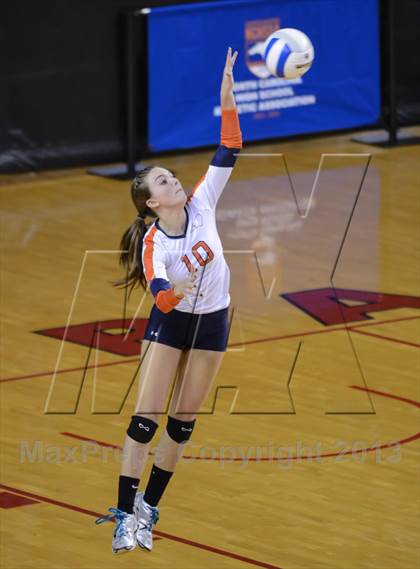 Thumbnail 2 in Starmount vs. Raleigh Charter (NCHSAA 1A Final) photogallery.