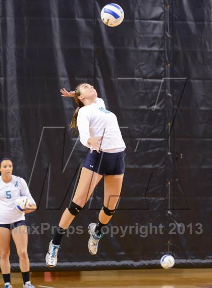 Thumbnail 3 in Starmount vs. Raleigh Charter (NCHSAA 1A Final) photogallery.