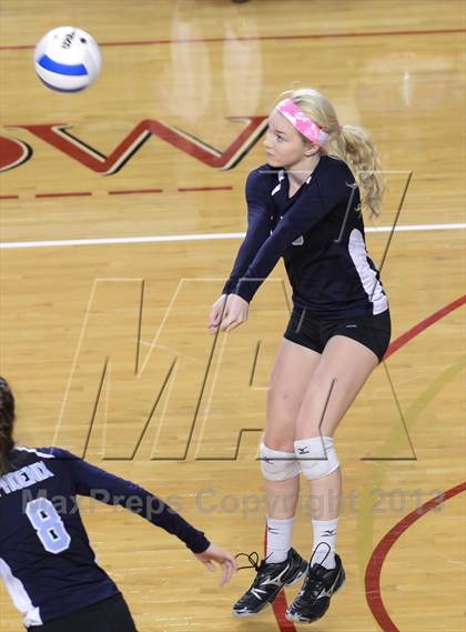 Thumbnail 2 in Starmount vs. Raleigh Charter (NCHSAA 1A Final) photogallery.