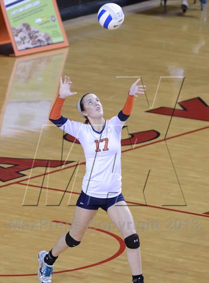 Thumbnail 3 in Starmount vs. Raleigh Charter (NCHSAA 1A Final) photogallery.