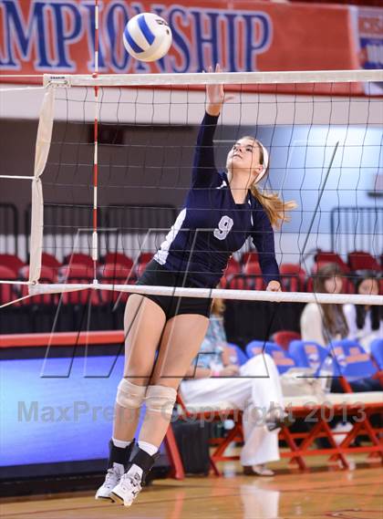 Thumbnail 2 in Starmount vs. Raleigh Charter (NCHSAA 1A Final) photogallery.
