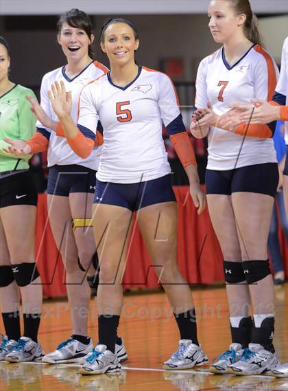 Thumbnail 1 in Starmount vs. Raleigh Charter (NCHSAA 1A Final) photogallery.