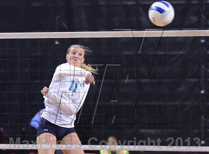 Thumbnail 2 in Starmount vs. Raleigh Charter (NCHSAA 1A Final) photogallery.