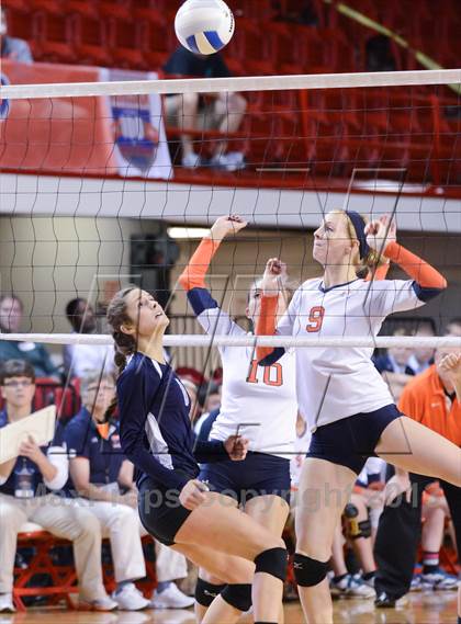 Thumbnail 3 in Starmount vs. Raleigh Charter (NCHSAA 1A Final) photogallery.