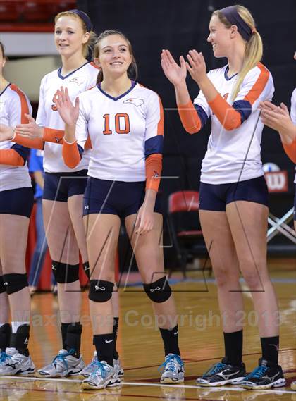 Thumbnail 1 in Starmount vs. Raleigh Charter (NCHSAA 1A Final) photogallery.