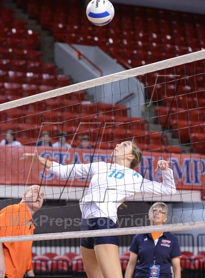Thumbnail 3 in Starmount vs. Raleigh Charter (NCHSAA 1A Final) photogallery.
