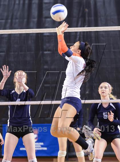 Thumbnail 3 in Starmount vs. Raleigh Charter (NCHSAA 1A Final) photogallery.