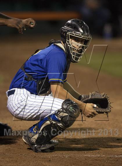 Thumbnail 2 in Serra vs. St. Francis (CIF CCS D1 Final) photogallery.