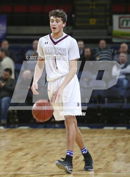 Thumbnail 1 in Southampton vs Our Lady of Lourdes (NYSPHSAA Class A Semifinal) photogallery.