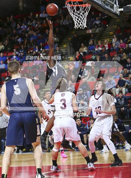 Thumbnail 1 in Southampton vs Our Lady of Lourdes (NYSPHSAA Class A Semifinal) photogallery.