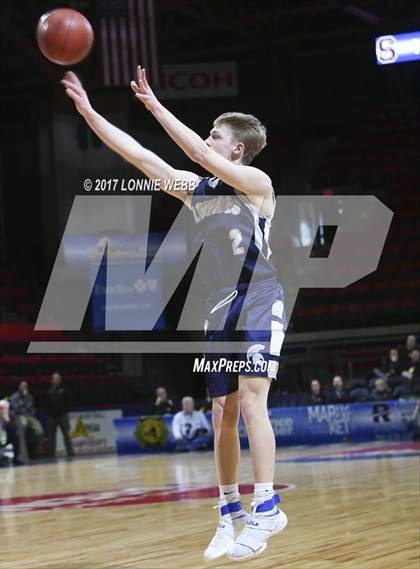 Thumbnail 3 in Southampton vs Our Lady of Lourdes (NYSPHSAA Class A Semifinal) photogallery.