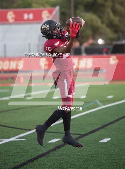 Thumbnail 3 in Oaks Christian vs. Regis Jesuit photogallery.