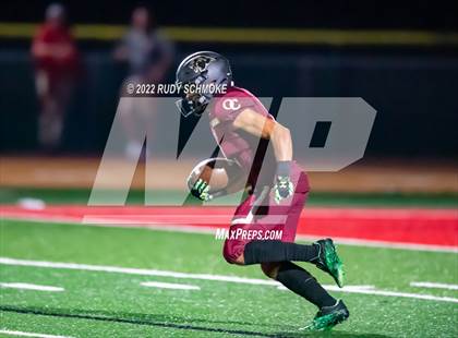 Thumbnail 1 in Oaks Christian vs. Regis Jesuit photogallery.