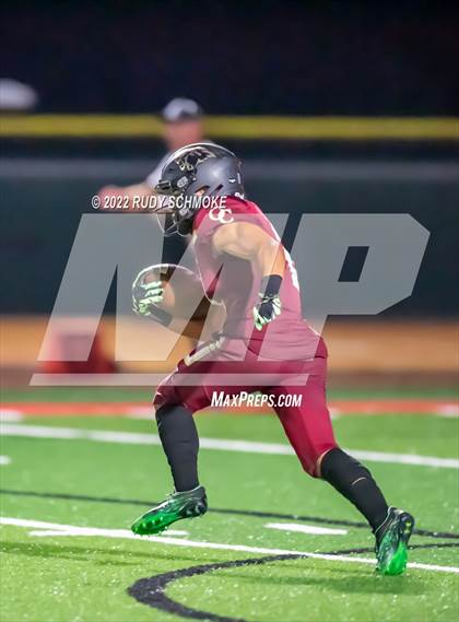 Thumbnail 3 in Oaks Christian vs. Regis Jesuit photogallery.