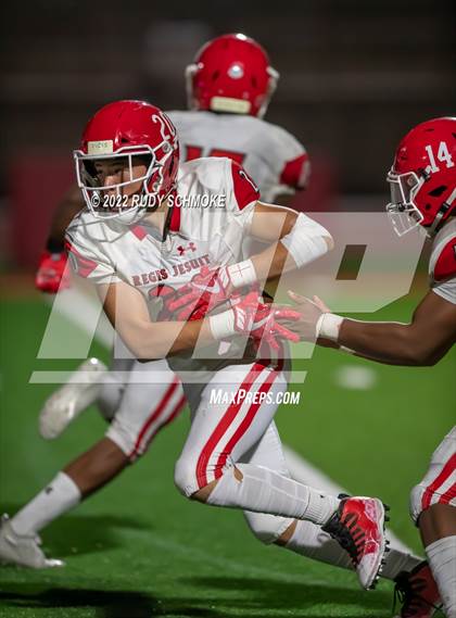 Thumbnail 2 in Oaks Christian vs. Regis Jesuit photogallery.