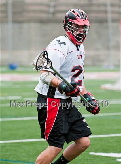 Thumbnail 2 in Medfield vs Hingham (MIAA Division 2 East Final) photogallery.