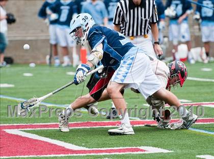 Thumbnail 2 in Medfield vs Hingham (MIAA Division 2 East Final) photogallery.