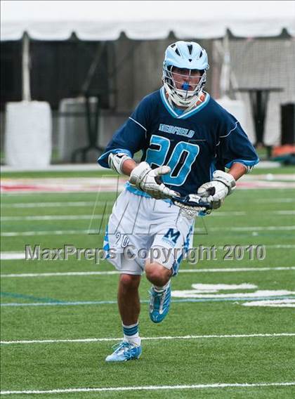 Thumbnail 1 in Medfield vs Hingham (MIAA Division 2 East Final) photogallery.