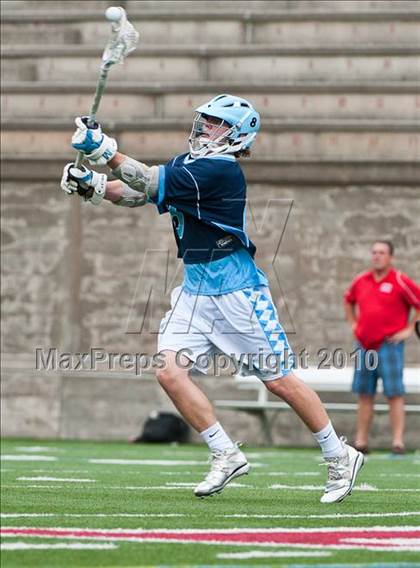 Thumbnail 3 in Medfield vs Hingham (MIAA Division 2 East Final) photogallery.