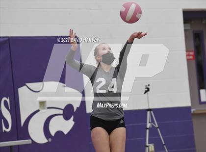 Thumbnail 1 in Pomona @ Arvada West photogallery.