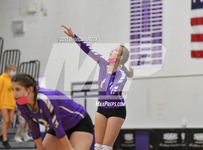 Thumbnail 2 in Pomona @ Arvada West photogallery.