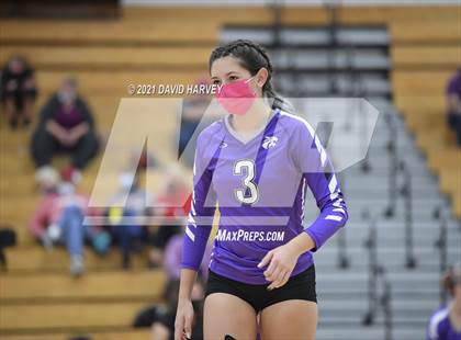 Thumbnail 1 in Pomona @ Arvada West photogallery.