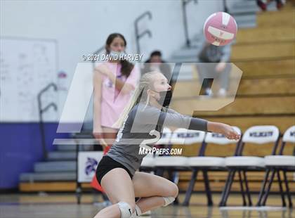 Thumbnail 1 in Pomona @ Arvada West photogallery.