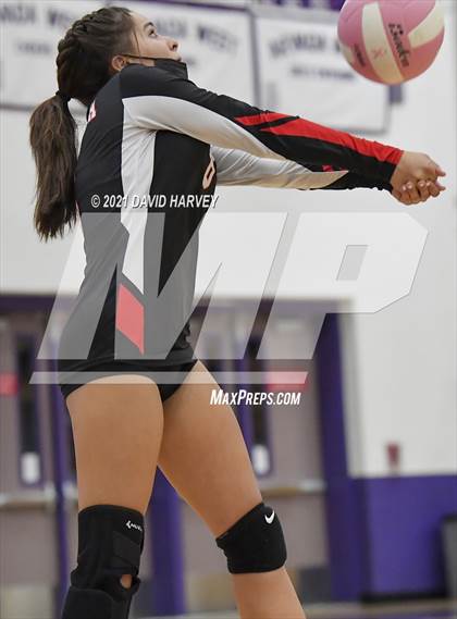 Thumbnail 3 in Pomona @ Arvada West photogallery.