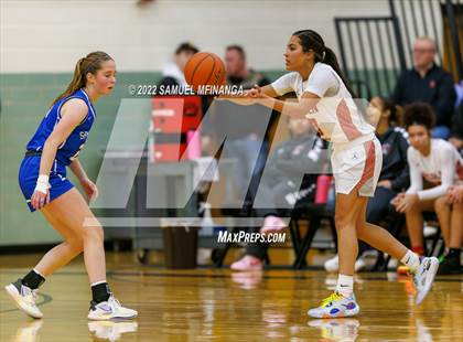 Thumbnail 3 in Lincoln East @ Lincoln High photogallery.