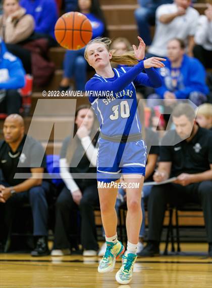 Thumbnail 2 in Lincoln East @ Lincoln High photogallery.