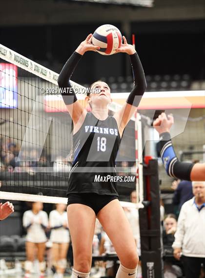 Thumbnail 2 in Skyview vs. Pleasant Grove photogallery.