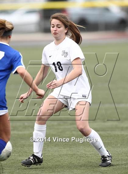 Thumbnail 2 in Flintridge Prep vs. Burbank photogallery.