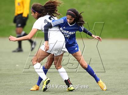 Thumbnail 2 in Flintridge Prep vs. Burbank photogallery.