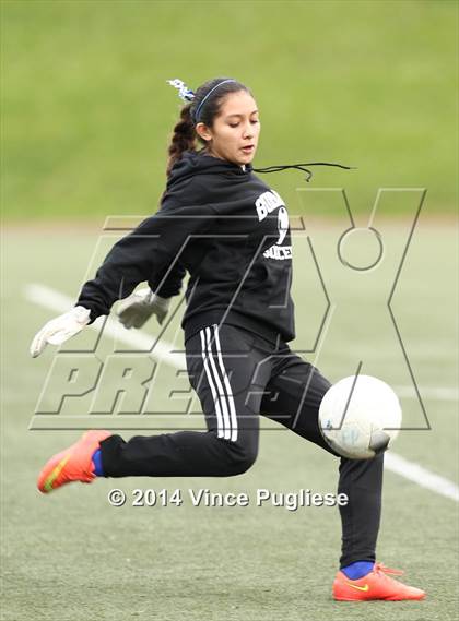 Thumbnail 1 in Flintridge Prep vs. Burbank photogallery.