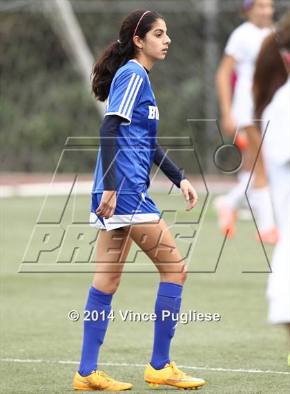 Thumbnail 3 in Flintridge Prep vs. Burbank photogallery.